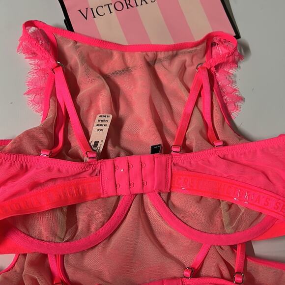 New Victorias Secret very sexy high neck lace unlined logo bra 32D - Picture 7 of 11
